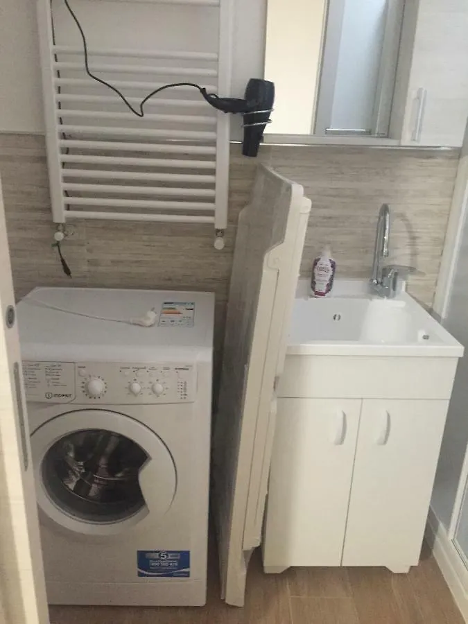 בית נופש טראסיני Casa Vacanze La Pergola@ איטליה