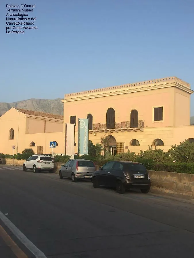 טראסיני Casa Vacanze La Pergola@ בית נופש